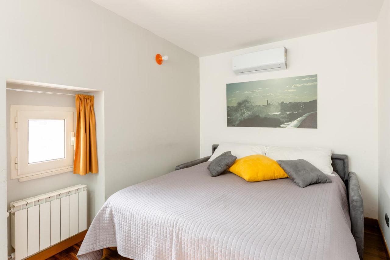 Just Here Apartments - La Mansarda Bari Eksteriør billede
